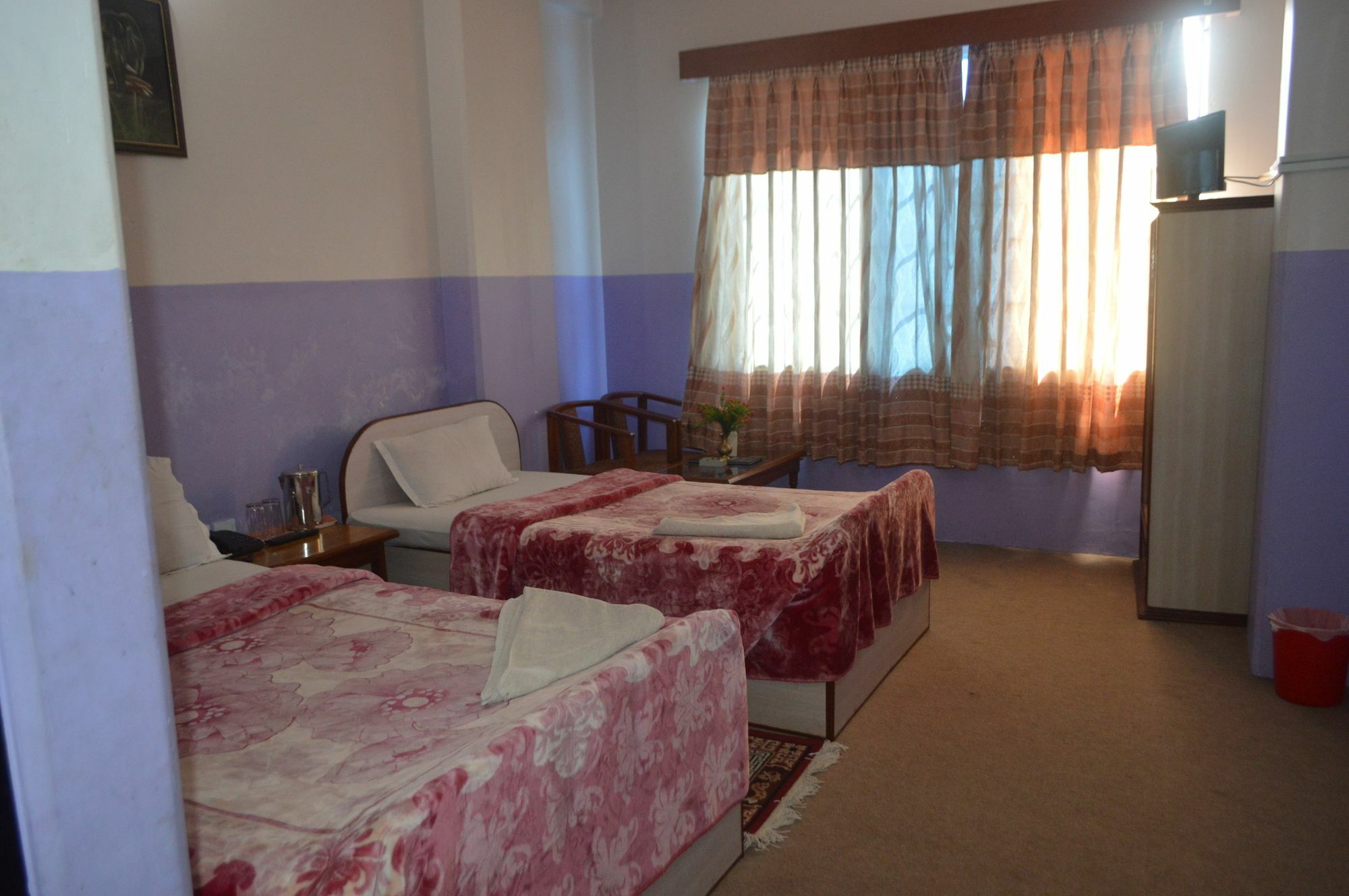 Pokhara Deep Sagar Hotel Buitenkant foto