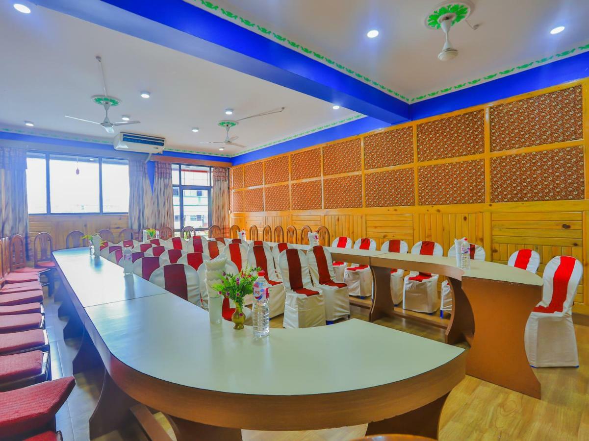Pokhara Deep Sagar Hotel Buitenkant foto