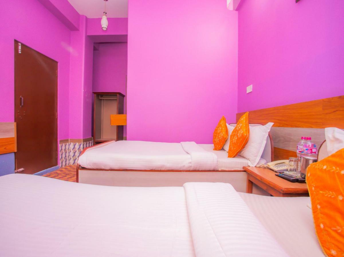 Pokhara Deep Sagar Hotel Buitenkant foto