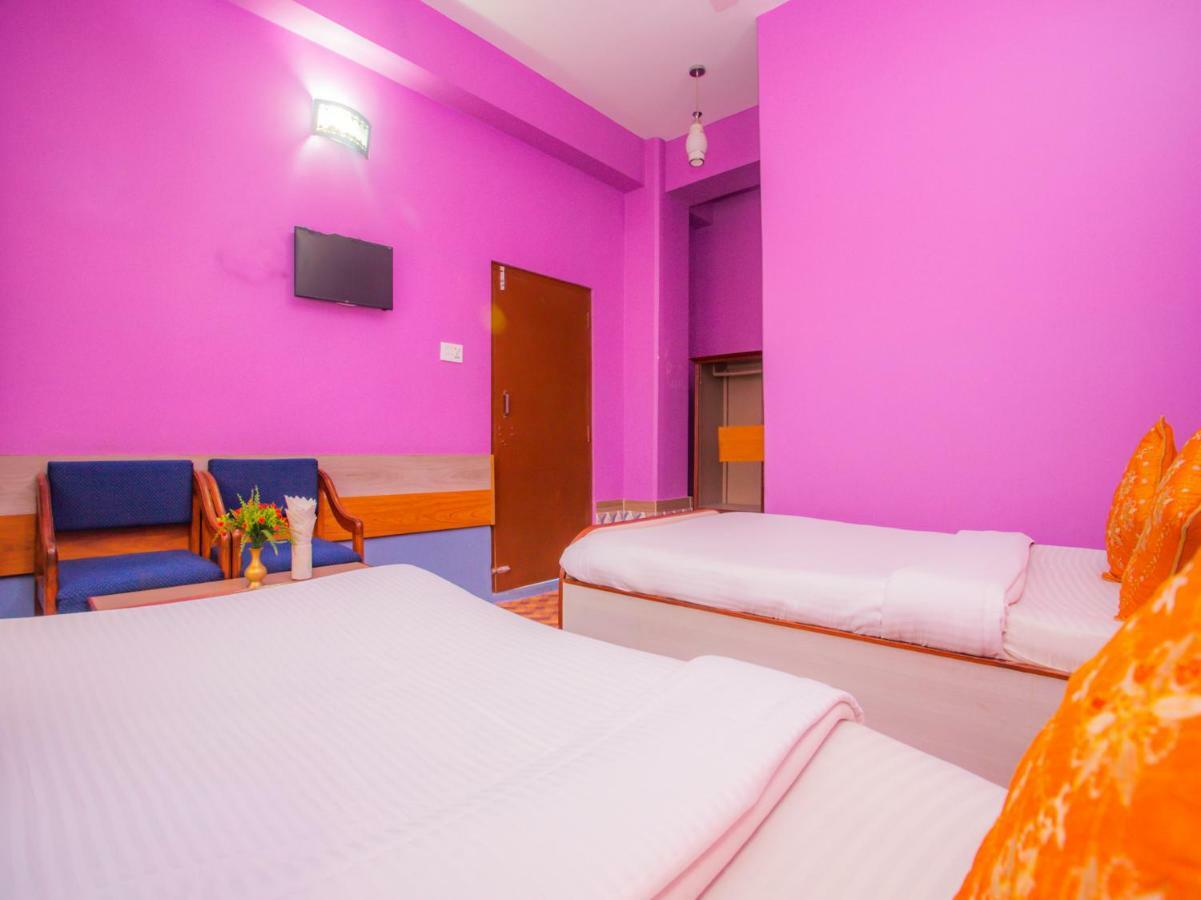 Pokhara Deep Sagar Hotel Buitenkant foto