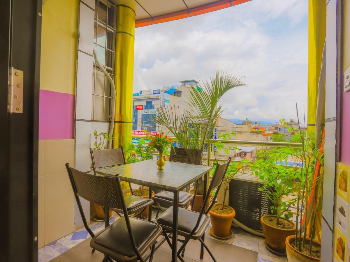 Pokhara Deep Sagar Hotel Buitenkant foto